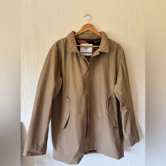 Herschel Men’s Tan Stowaway Mac Shell Windbreaker Jacket Coat - Picture 16 of 16
